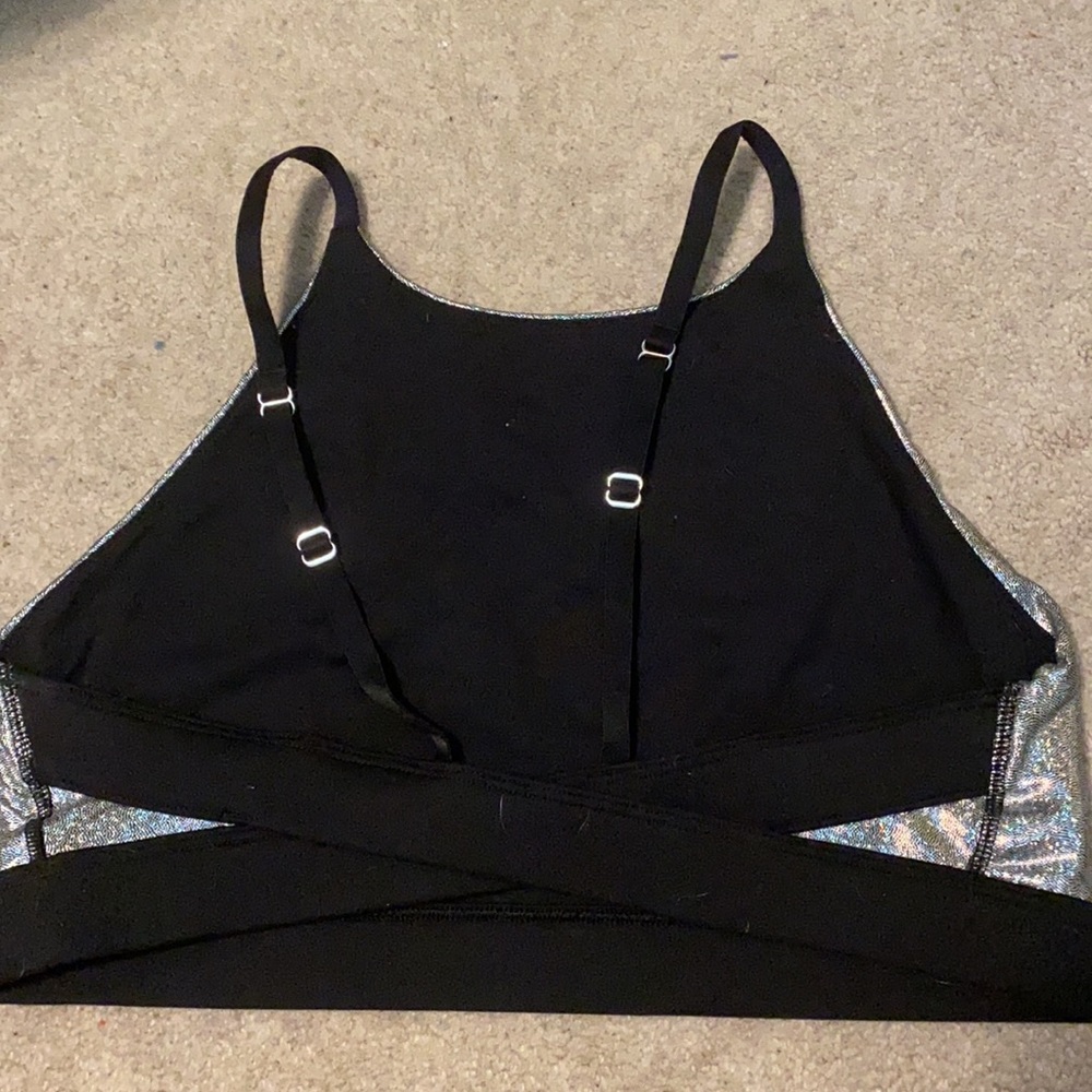 Sports bra - Picture 2 of 3